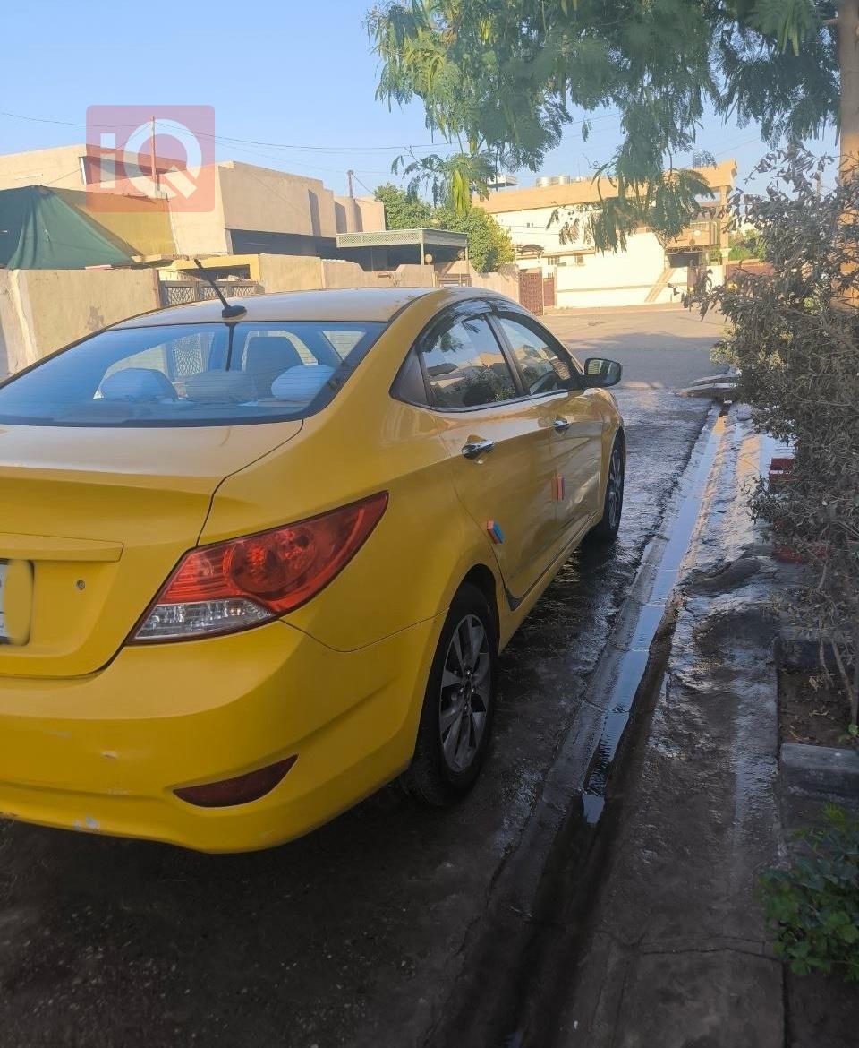 هیۆندای ئەکسنت